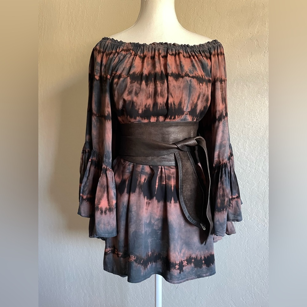 Flutter sleeves boho top - Picture 8 of 11